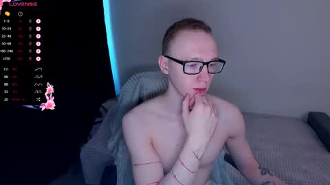 alex_silent online show from 10-18-25, 10:05