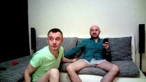 Alex and Tobey online show from 11-15-25, 05:38