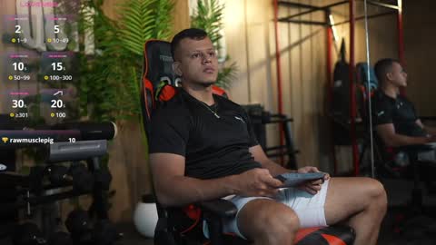 Alex Towers online show from 01-31-25, 07:18