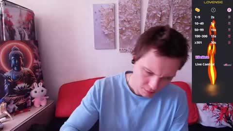 Snapshot of alex_wandhot chatting on 04-18-26, 07:23 Alex WandHot online show from 04-18-26, 07:23