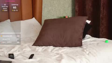 Snapshot of alexa_duque34 chatting on 03-02-25, 06:19 Alexa online show from 03-02-25, 06:19