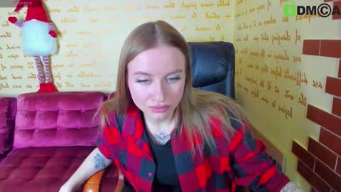 Snapshot of alexa_glory chatting on 12-19-25, 01:29 Alexa online show from 12-19-25, 01:29