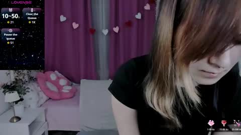 alexa_lexi online show from 05-26-26, 10:44