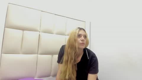 alexa_prada online show from 07-15-26, 03:17