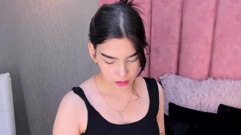 Snapshot of alexa_thaylor_ chatting on 10-24-25, 03:19 Alexa Thaylor online show from 10-24-25, 03:19