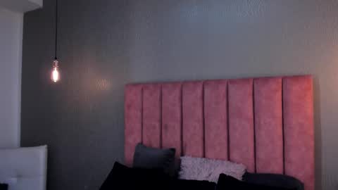 Snapshot of alexa_thaylor_ chatting on 11-20-25, 03:12 Alexa Thaylor online show from 11-20-25, 03:12