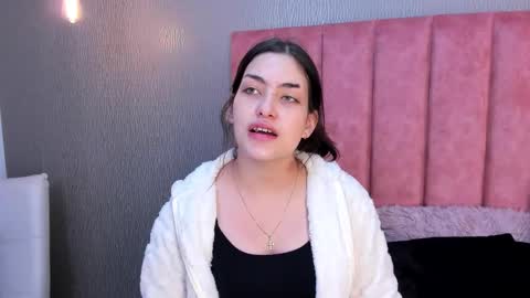 Snapshot of alexa_thaylor_ chatting on 11-26-25, 03:13 Alexa Thaylor online show from 11-26-25, 03:13