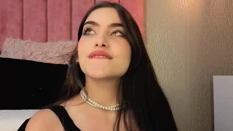 Snapshot of alexa_thaylor_ chatting on 12-14-25, 10:36 Alexa Thaylor online show from 12-14-25, 10:36