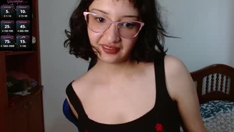 Alexandra 3 online show from 10-27-25, 01:15