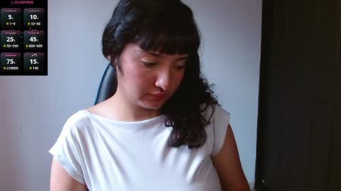Snapshot of alexaa08 chatting on 06-19-26, 06:23 Alexandra 3 online show from 06-19-26, 06:23