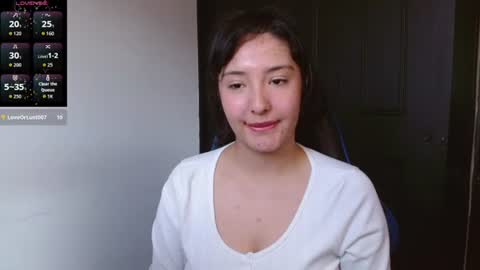 Snapshot of alexaa08 chatting on 07-17-26, 02:24 Alexandra 3 online show from 07-17-26, 02:24