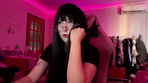 Snapshot of alexabroce chatting on 02-22-26, 11:42 Alexa online show from 02-22-26, 11:42