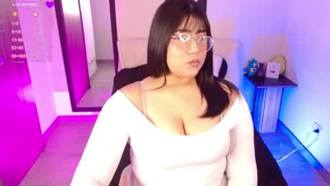 Snapshot of alexakimm chatting on 07-15-26, 07:46 Alexa online show from 07-15-26, 07:46