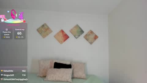 Alexandra Castillo online show from 11-28-25, 02:36