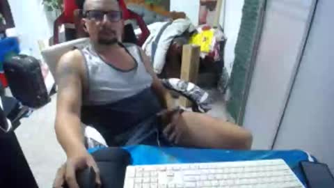 Snapshot of alexamdergal chatting on 12-17-24, 05:04 Alexamdergal online show from 12-17-24, 05:04