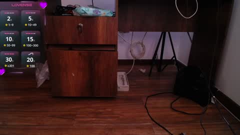 Snapshot of alexamoon__ chatting on 12-07-24, 02:13 Alexa Moon online show from 12-07-24, 02:13