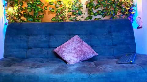 Alex Collin online show from 04-20-26, 01:36