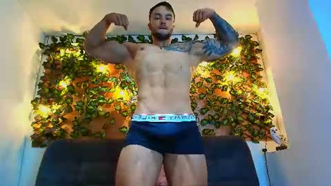 Alex Collin online show from 07-08-26, 12:31