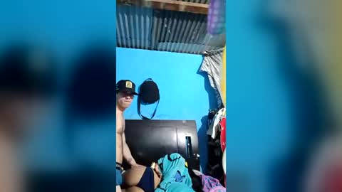 Snapshot of alexander_golden chatting on 07-08-26, 03:44 alexander_golden online show from 07-08-26, 03:44