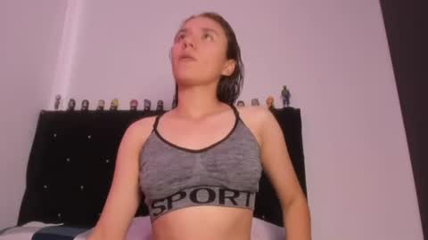 alexandra clauss online show from 06-28-26, 08:37