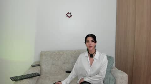 Snapshot of alexandra_fiore chatting on 01-24-25, 03:43 I am Alexandra online show from 01-24-25, 03:43