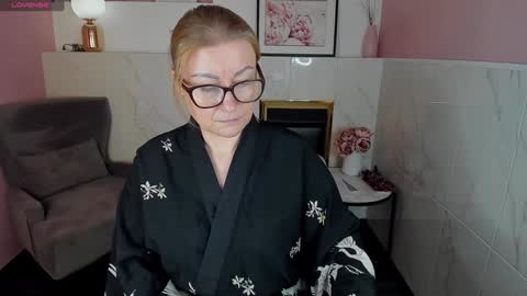 Alexandra online show from 01-30-25, 08:42