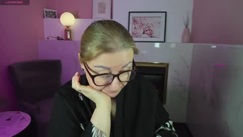 Alexandra online show from 02-07-25, 03:45