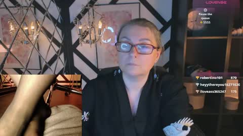 Alexandra online show from 05-16-26, 02:19