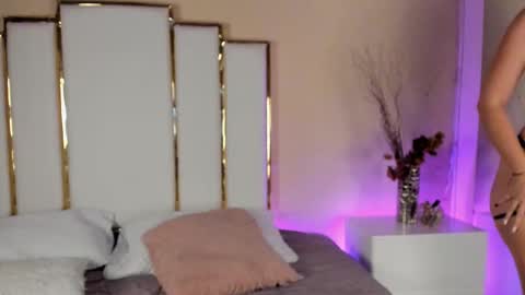 alexandraa_gomez online show from 09-29-25, 08:13