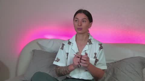 AlexandraBloom online show from 01-14-25, 06:49