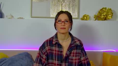 AlexandraBloom online show from 11-06-25, 07:04