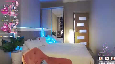 Snapshot of alexandracandy chatting on 06-19-26, 02:21 alexandracandy online show from 06-19-26, 02:21