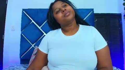 Snapshot of alexarousse4u chatting on 06-29-26, 11:49 Alexa online show from 06-29-26, 11:49