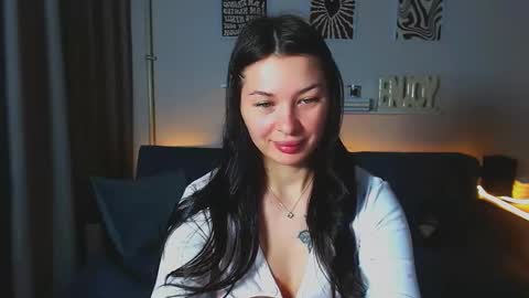 Snapshot of alexasven chatting on 05-11-26, 08:50 Alex DONT FORGET GIVE ME THUMBS UP online show from 05-11-26, 08:50