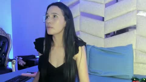 Snapshot of alexawiill chatting on 12-16-24, 12:06 Alexa online show from 12-16-24, 12:06