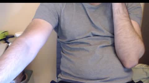 Snapshot of alexbelly chatting on 10-29-25, 11:45 alexbelly online show from 10-29-25, 11:45