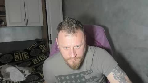 Snapshot of alexboy2022 chatting on 05-08-26, 06:30 onlyfans..alexyno2022 online show from 05-08-26, 06:30