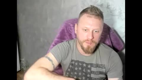Snapshot of alexboy2022 chatting on 05-08-26, 06:46 onlyfans..alexyno2022 online show from 05-08-26, 06:46