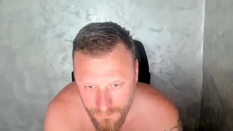 Snapshot of alexboy2022 chatting on 05-26-26, 04:03 onlyfans..alexyno2022 online show from 05-26-26, 04:03