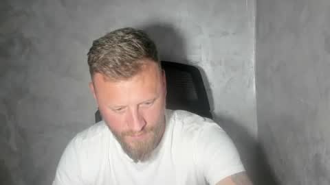 Snapshot of alexboy2022 chatting on 06-14-26, 02:08 onlyfans..alexyno2022 online show from 06-14-26, 02:08