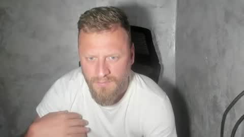 Snapshot of alexboy2022 chatting on 06-15-26, 08:49 onlyfans..alexyno2022 online show from 06-15-26, 08:49
