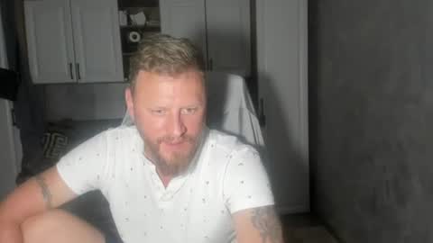 Snapshot of alexboy2022 chatting on 06-17-26, 10:39 onlyfans..alexyno2022 online show from 06-17-26, 10:39