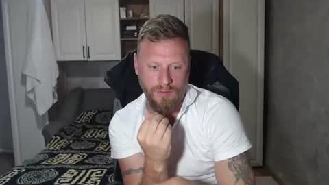 Snapshot of alexboy2022 chatting on 06-18-26, 03:07 onlyfans..alexyno2022 online show from 06-18-26, 03:07
