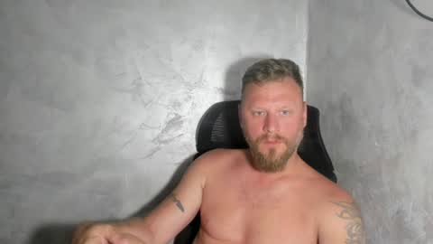 Snapshot of alexboy2022 chatting on 06-23-26, 05:16 onlyfans..alexyno2022 online show from 06-23-26, 05:16