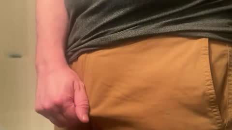 Snapshot of alexdom30 chatting on 03-28-26, 05:18 alexdom30 online show from 03-28-26, 05:18