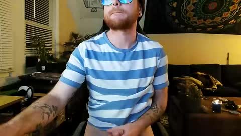 Snapshot of alexfoxxe chatting on 12-31-24, 12:11 alexfoxxe online show from 12-31-24, 12:11