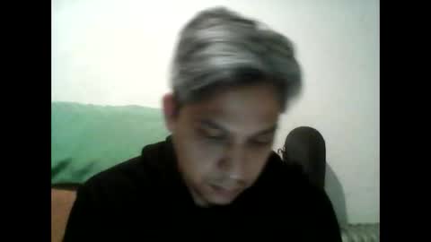 Snapshot of alexgrey82 chatting on 04-27-26, 04:21 alexgrey82 online show from 04-27-26, 04:21