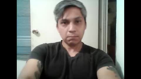 Snapshot of alexgrey82 chatting on 05-14-26, 05:14 alexgrey82 online show from 05-14-26, 05:14