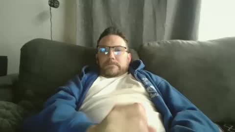 Snapshot of alexhardrock2026 chatting on 10-26-25, 03:29 alexhardrock2026 online show from 10-26-25, 03:29