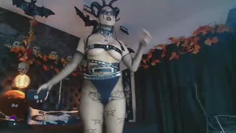 Alex online show from 10-29-25, 06:42